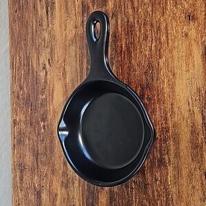 Diversified Ceramics Mini Black 6" Skillet Pan DC 212 Made in USA